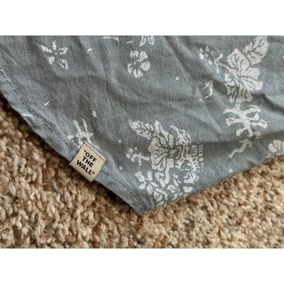 VANS Boys Hawaiian button up collared shirt, NWT; Boys size XL (16-18) - Picture 12 of 12